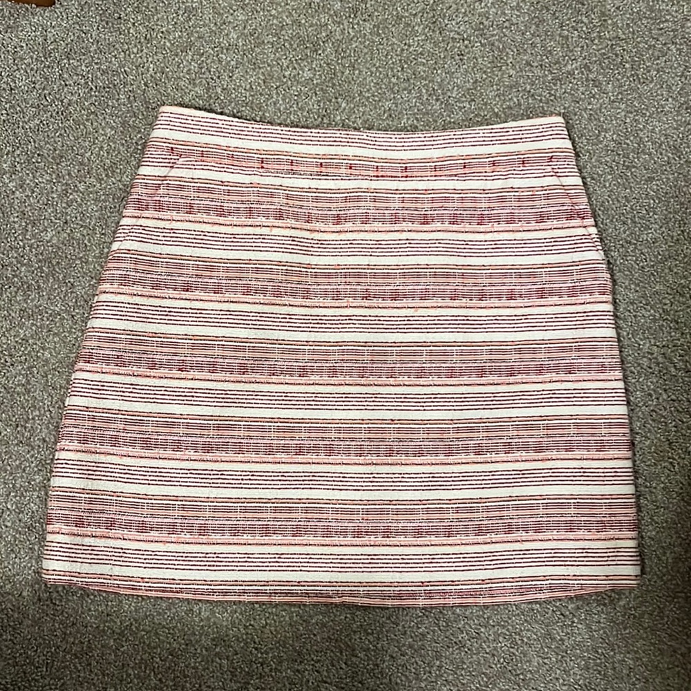LOFT size 6P multi color skirt like new